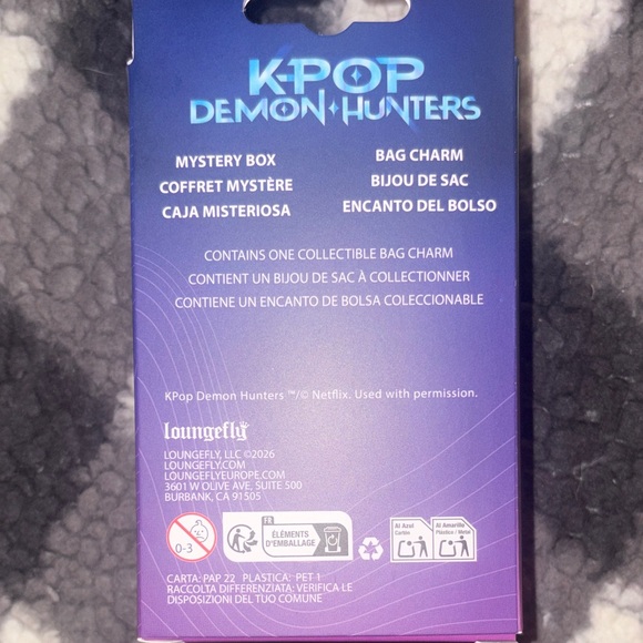 Rumi K-Pop Demon Hunters Loungefly Bag Charm Keychain Huntr/X Movies Netflix NIB - Picture 3 of 6